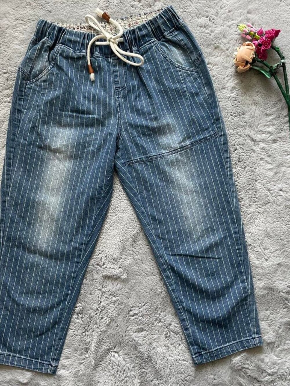Women's Blue and Navy Striped Cropped Balloon Denim Pants — Size M
